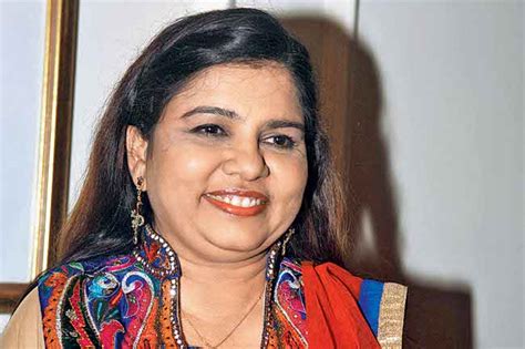 Singer Sadhana Sargam Biography – Age, Songs, DOB, Height, Weight ...