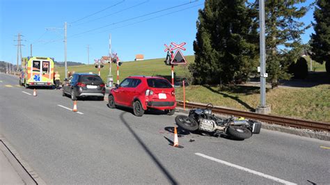 Auffahrkollision Zwischen Personenwagen Und Motorrad Appenzell Ch