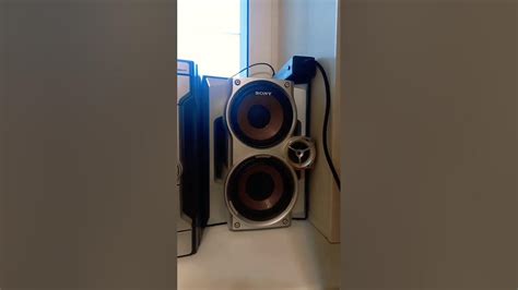 Старый музыкальный центр - YouTube