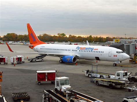 Sunwing Airlines Is Hiring B Max First Officers Pilotsglobal