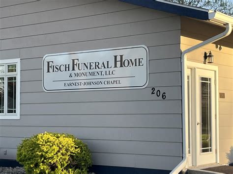 Neighbors protest how fisch funeral home plans to expand its lot 9
