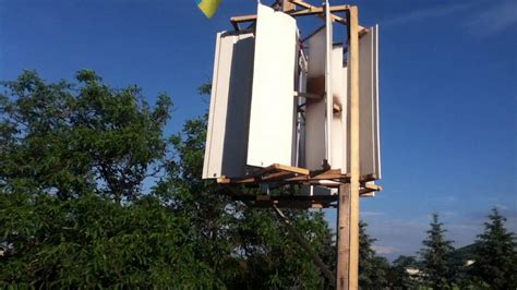 Вертикальный ветряк - YouTube