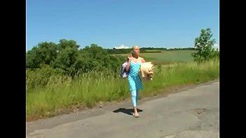 Viejo Gordo Es Chupado Por Un Con Los Ojos Vendados Y Se Lo Folla XVIDEOS