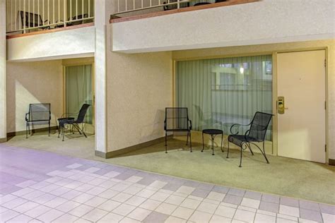 La Quinta Inn And Suites By Wyndham Appleton College Avenue Appleton