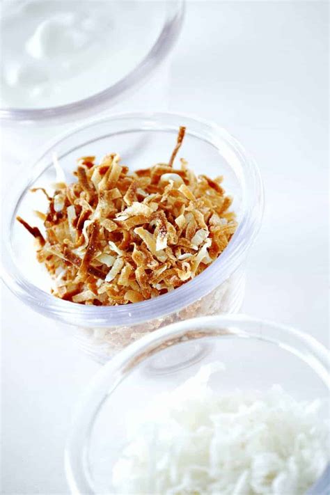 How to toast coconut (3 stress free ways)