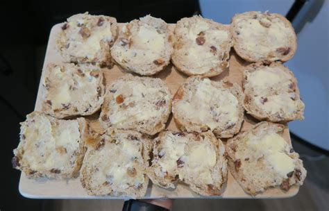 Hot Cross Bun Bread Butter Pudding The Baking Explorer