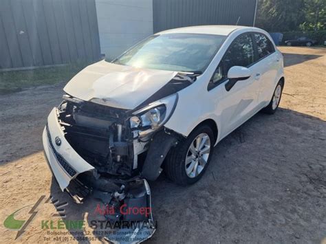 Kia Rio Iii Cvvt V Salvage Vehicle White