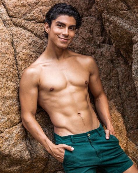 Hot Dudes 10 June 2023 Hot Guys