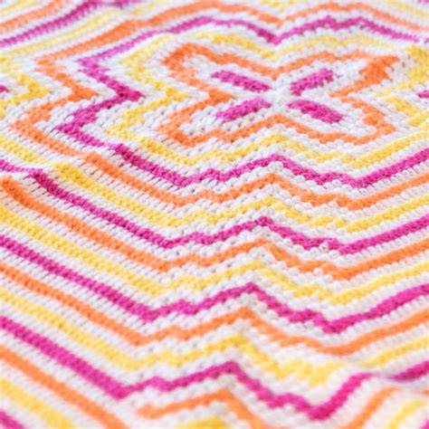 Crochet Pattern Yarn And Colors Amazing Flower Blanket Yarnplaza