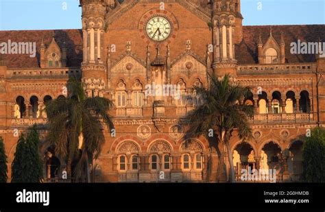 Chhatrapati shivaji terminus exterior Stock Videos & Footage - HD and ...