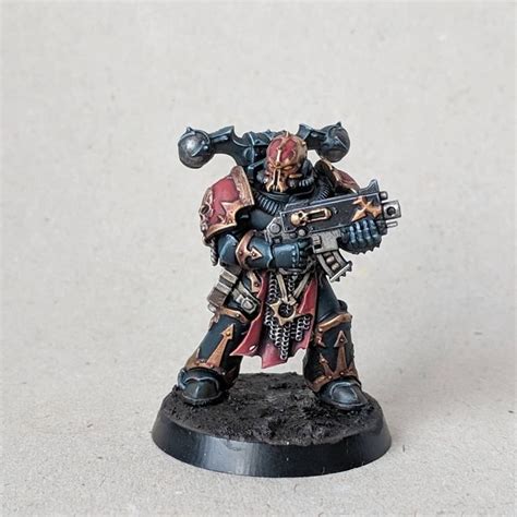 Colour test for my #chaosspacemarines Incubi darkness, red, and copper ...