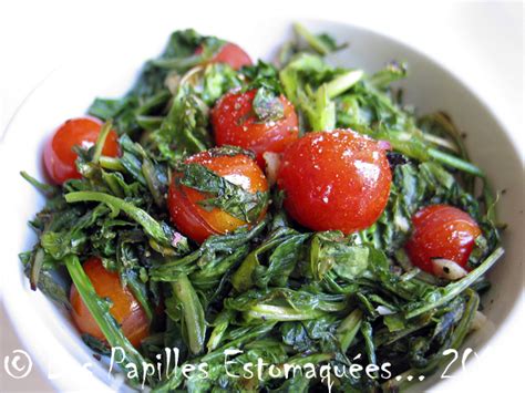 Poêlée de tomates cerise et roquette à l ail Les Papilles Estomaquées