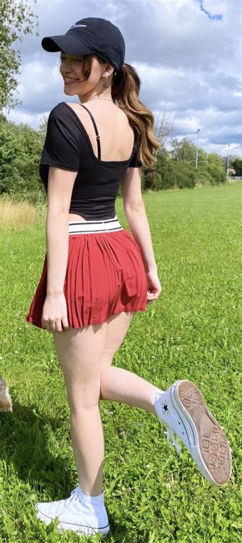 Do You Think Her Ass Is Developed Right Anyway Im Gonna Do It On This Scrolller