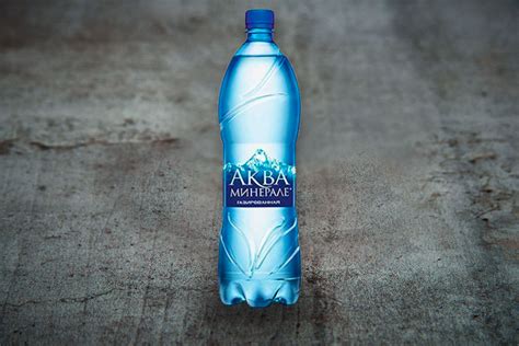 Напій Aqua minerale газована (0,5л) – замовити за ціною 15 грн. на ...