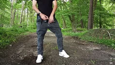 Pissen Gerne Mit Steifen Schwanz Gay Man Porn Xhamster