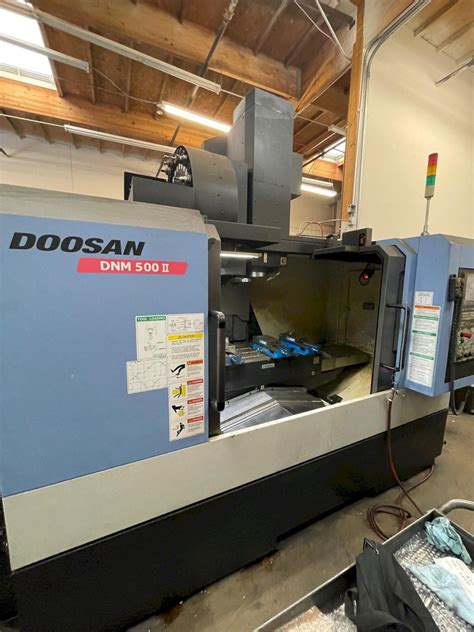 Doosan Dnm Ii Machining Centers Vertical Machine Hub