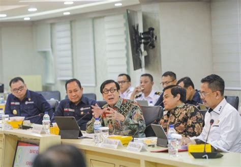 Ppuu Dpd Ri Raker Dengan Menkumham Ri Bahas Prolegnas Ruu Inisiatif Dpd