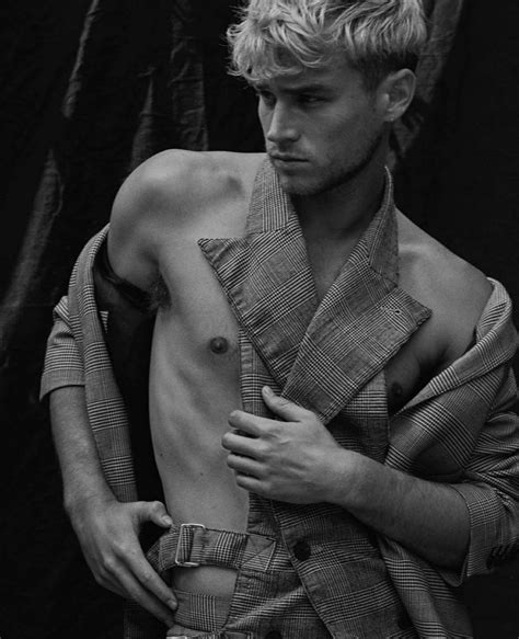 Naked Celeb Guys Only On Twitter The Ultimate Twink Https T Co Ghjpglybgb Twitter