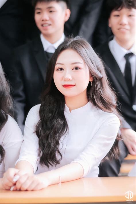 Hot girl Vĩnh Phúc chuẩn bị clip xịn sò tham gia Học bổng FPTU Scholarship 1000 Trường Đại