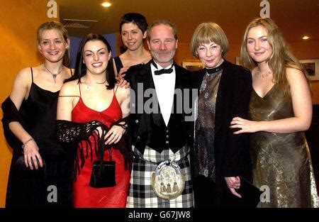 NORA-JANE NOONE & EILEEN WALSH THE MAGDALENE SISTERS (2002 Stock Photo ...