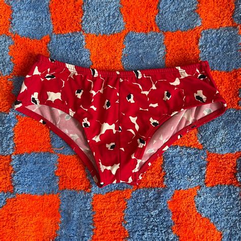 Red Floral Bikini Bottom Swimsuit Only Women S Fashion Swimwear Bikinis Swimsuits On Carousell