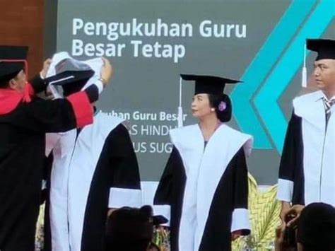 Universitas Hindu Negeri Kukuhkan Tiga Guru Besar
