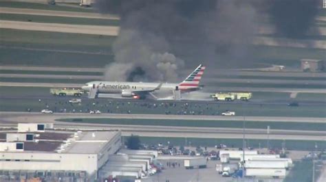 At Chicago O Hare American Catches Fire On Runway Cnn