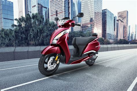 Tvs Jupiter 125 Reviews Ratings And User Reviews For Jupiter 125
