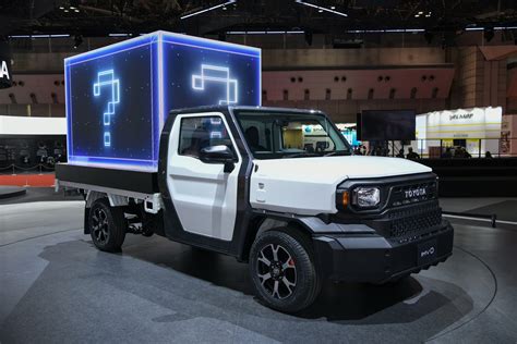 Toyota IMV 0 Concept Is A Hilux Sized Pickup With Endless Possibilities