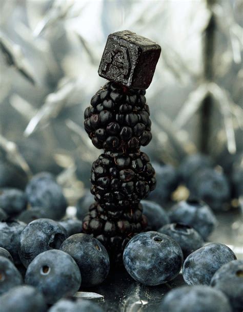 7 Reasons Why Everyone Should Sleep In The Nude Artofit