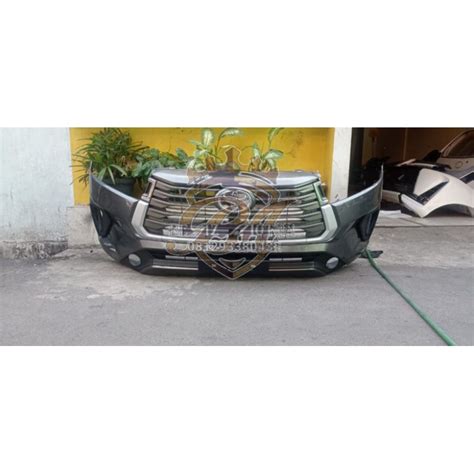 Jual Bemper Bumper Set Grill Silver Tipe Standar Toyota Innova Inova