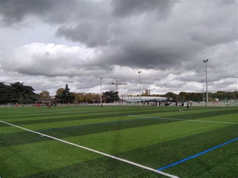 Parc D Partemental Des Sports De Marville Stadion In La Courneuve