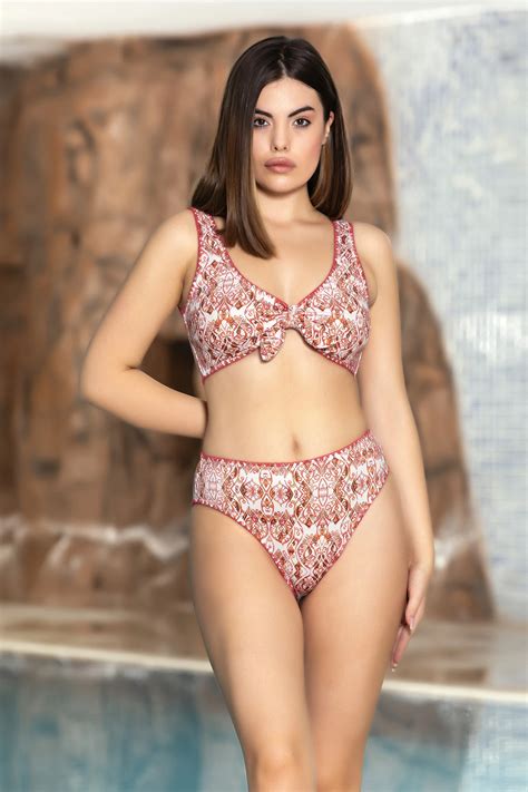 Kad N Pembe Beyaz Desenli G S Ask L Astarl Y Ksel Bel Bikini Tak M Hzl S Ar