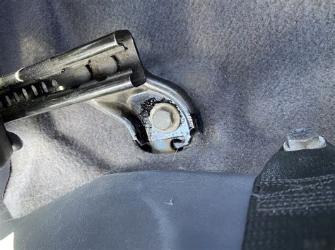 Карман от X-Trail, подсветка в ноги — Nissan Almera II (N16), 1,5 л ...