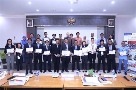 Institut Teknologi Bandung Menang Di Final Nasional Asean Data Science