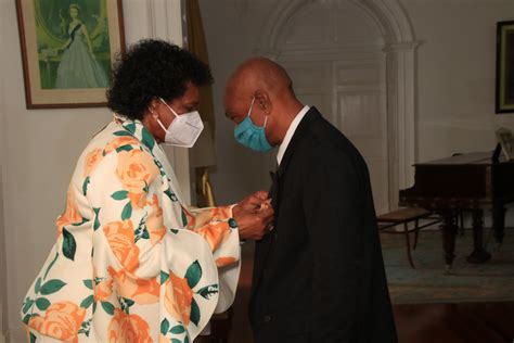 Barbados Governor General Presents Independence Insignia