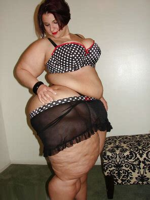 All Shapes And Sizes In Nylon Bbw S In Lingerie Porn Pic