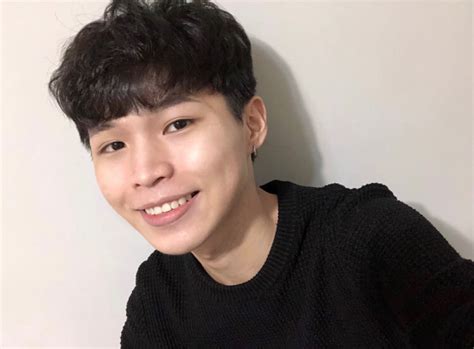 自介 初次發文請多指教 看板 gay 批踢踢實業坊