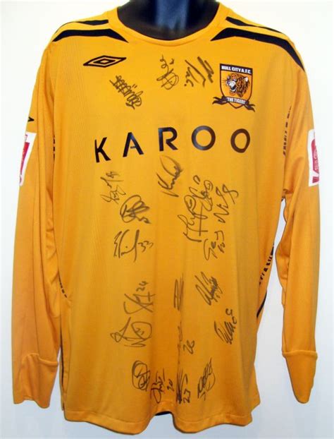 Hull City Home football shirt 2007 - 2008. Sponsored by Karoo