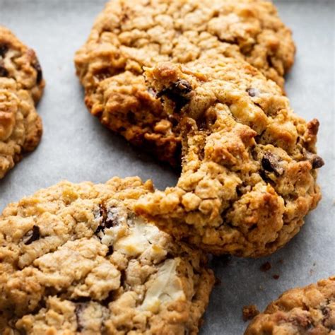 Mom S Recipe Crumbl Cookies Made In Just 25 Minutes From Scratch