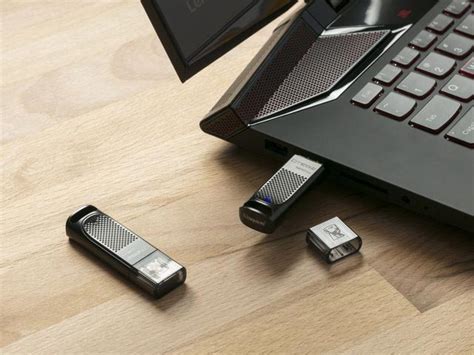 Kingston DataTraveler Elite G2 USB 3-1 Flash 64GB DTEG264GB | USB Flash ...