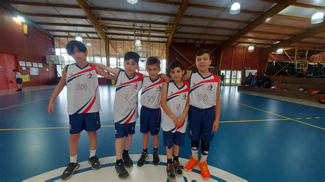 Encuentro de básquetbol entre colegios particulares Lycée Claude Gay OSORNO Colegio