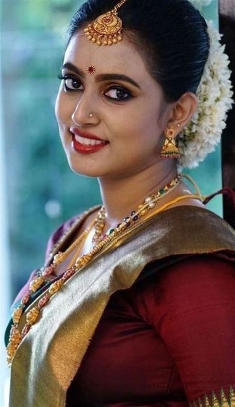 Pin By Hermis Chacko On Brides Kerala Ornaments Beautiful Smile Women