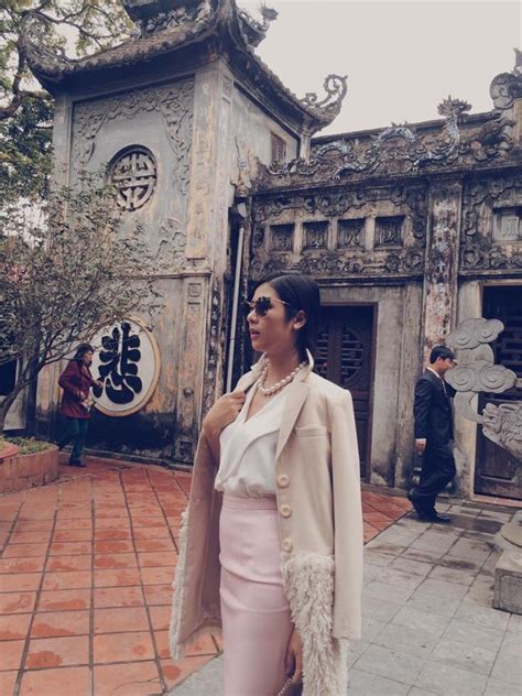 Sao Hot Girl Vi T Di N G Trong K Ngh T T T M I