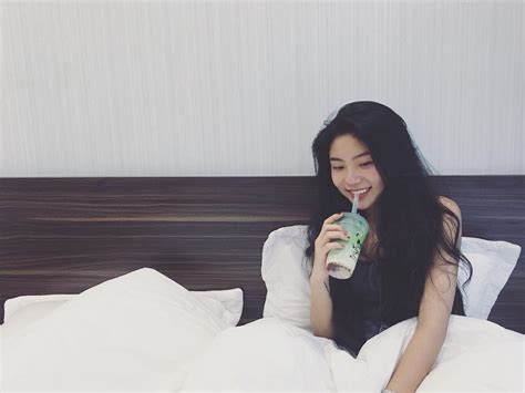 Cô bạn Đà Lạt tuổi với gương mặt sắc lạnh hứa hẹn sẽ soán ngôi hot girl thế hệ mới