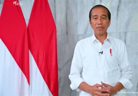 Jokowi Minta Ketum Pssi Selamatkan Indonesia Dari Sanksi Fifa