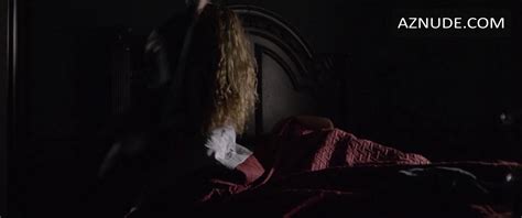 Oscuro Veneno Nude Scenes Aznude