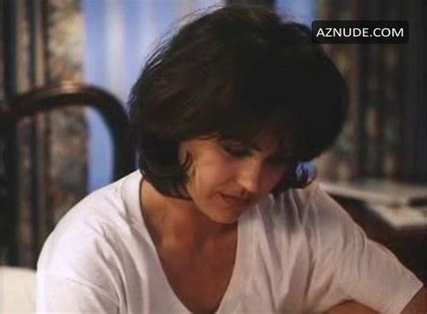 IT S IN THE WATER NUDE SCENES AZNude