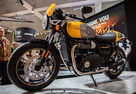 2017 Triumph Street Cup The Thruxton Rs Younger Sibling With 900 Cc