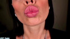 Watch LIPS Lips Lips Fetish Solo Porn SpankBang